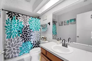 8528 Sparrowhawk Ct, Orlando, FL 32829 - Photo 11