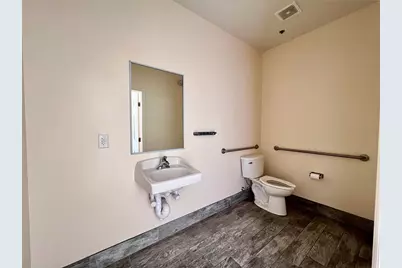 7005 Zafra Drive #104, Orlando, FL 32807 - Photo 7