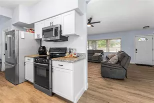 1412 Lakecrest Dr, Apopka, FL 32703 - Photo 39