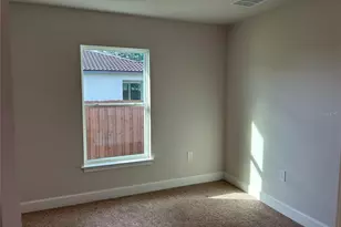 2679 Englewood Rd, Venice, FL 34293 - Photo 7