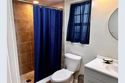 8300 Bardmoor Boulevard #105, Seminole, FL 33777 - Photo 9