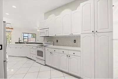 13848 Vista Del Lago Boulevard, Clermont, FL 34711 - Photo 9