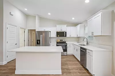 214 E Caldwell Drive, Citrus Springs, FL 34434 - Photo 17