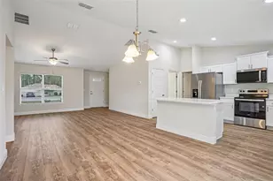 214 E Caldwell Dr, Citrus Springs, FL 34434 - Photo 11