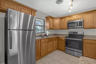 1002 Spirit Lake Rd, Winter Haven, FL 33880 - Photo 7