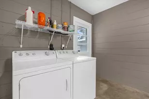 1002 Spirit Lake Rd, Winter Haven, FL 33880 - Photo 25