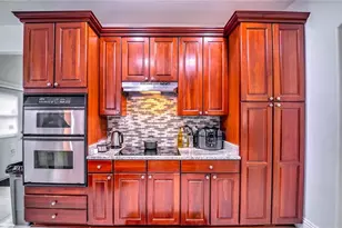 6956 Lucca St, Orlando, FL 32819 - Photo 9