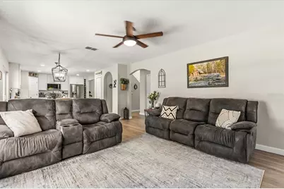 7554 Lake Andrea Circle, Mount Dora, FL 32757 - Photo 9