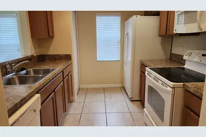 125 Bel Fiore Cove, Sanford, FL 32773 - Photo 5