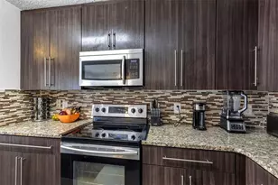 688 Cresting Oak Cir, Orlando, FL 32824 - Photo 11