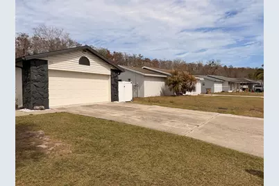 106 W Cedarwood Circle, Kissimmee, FL 34743 - Photo 3