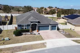 715 Calabria Way, Howey in the Hills, FL 34737 - Photo 3