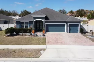 715 Calabria Way, Howey in the Hills, FL 34737 - Photo 1