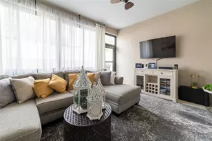 715 Calabria Way, Howey in the Hills, FL 34737 - Photo 17