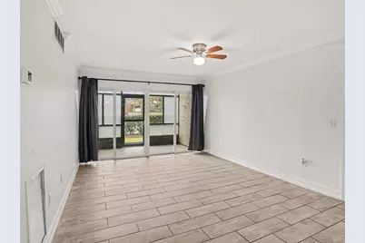 3288 S Semoran Boulevard #14, Orlando, FL 32822 - Photo 7