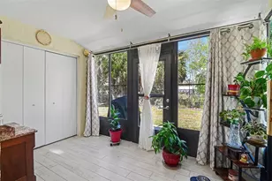 12435 Orangewood Cir, Tavares, FL 32778 - Photo 15