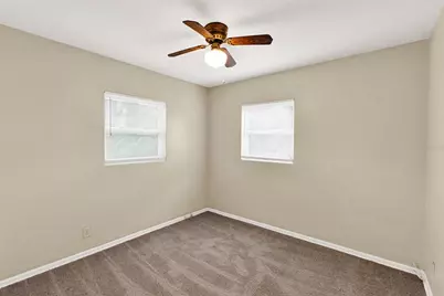 1418 Valor Street, Orlando, FL 32810 - Photo 21