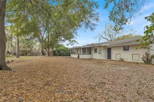 1418 Valor St, Orlando, FL 32810 - Photo 35