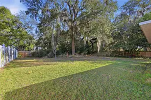 7327 Holly Creek Rd, Mount Dora, FL 32757 - Photo 19