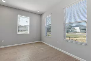 691 Pothos St, Apopka, FL 32703 - Photo 9