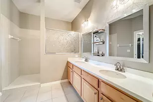 9417 Myrtle Creek Ln, Orlando, FL 32832 - Photo 35