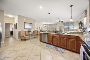 1484 Moon Valley Dr, Davenport, FL 33896 - Photo 5