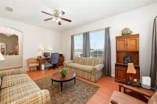 3810 St Emma Ct, Leesburg, FL 34748 - Photo 9