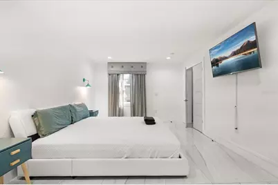 2561 Montego Bay Boulevard, Kissimmee, FL 34746 - Photo 9