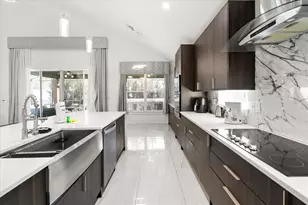 2561 Montego Bay Blvd, Kissimmee, FL 34746 - Photo 5