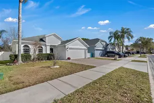 10023 Shadow Creek Dr, Orlando, FL 32832 - Photo 45