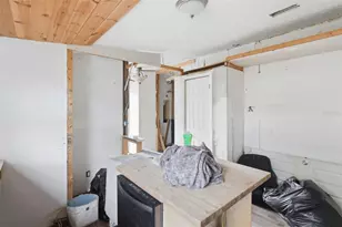 36301 Peak St, Zephyrhills, FL 33541 - Photo 13