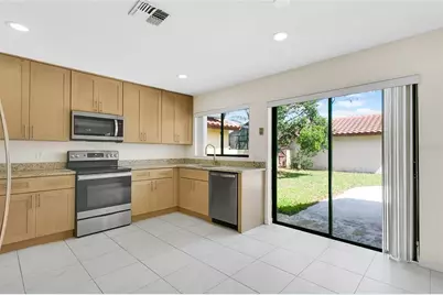 8102 S Ibiza Court, Orlando, FL 32836 - Photo 11