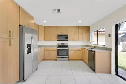 8102 S Ibiza Court, Orlando, FL 32836 - Photo 13