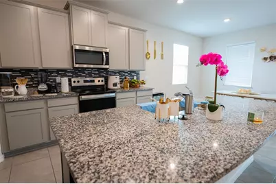 3809 Capri Coast Drive, Plant City, FL 33565 - Photo 37