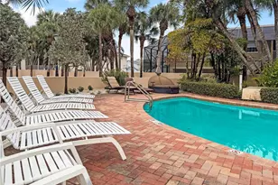 1630 Royal Palm Dr S, Saint Petersburg, FL 33707 - Photo 47