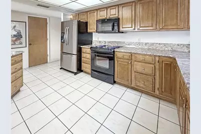 1630 Royal Palm Drive S #A, Saint Petersburg, FL 33707 - Photo 21