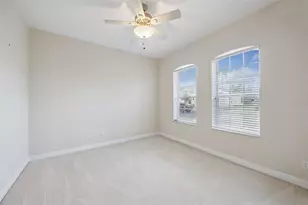 12344 Shadowbrook Ln, Orlando, FL 32828 - Photo 9