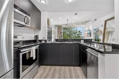 525 E Jackson Street #403, Orlando, FL 32801 - Photo 11