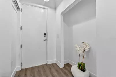 525 E Jackson Street #403, Orlando, FL 32801 - Photo 5