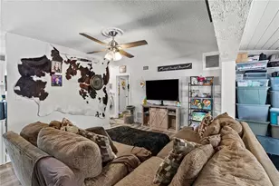 303 Louis St, Leesburg, FL 34748 - Photo 15