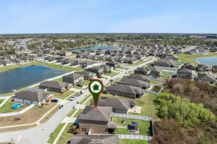 8734 Hinsdale Heights Dr, Polk City, FL 33868 - Photo 3