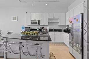 150 E Robinson St, Orlando, FL 32801 - Photo 3