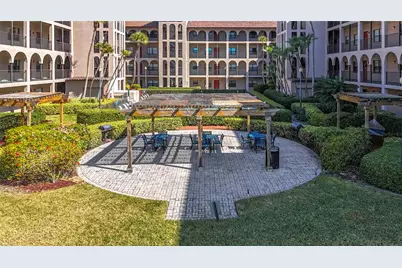 6150 Gulfport Boulevard S #304, Gulfport, FL 33707 - Photo 9