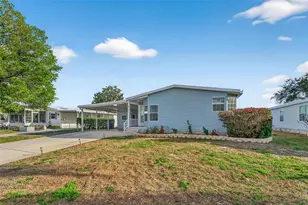 3009 Manatee Rd, Tavares, FL 32778 - Photo 3