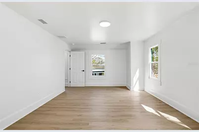 301 81st Avenue NE, Saint Petersburg, FL 33702 - Photo 57