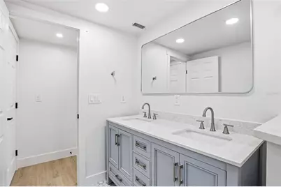 301 81st Avenue NE, Saint Petersburg, FL 33702 - Photo 37