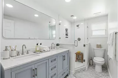 301 81st Avenue NE, Saint Petersburg, FL 33702 - Photo 45