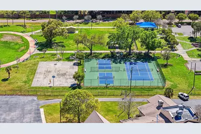 301 81st Avenue NE, Saint Petersburg, FL 33702 - Photo 71