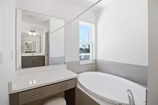 827 Dennis Ave, Orlando, FL 32807 - Photo 49