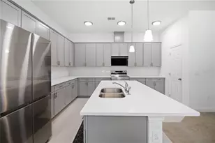 827 Dennis Ave, Orlando, FL 32807 - Photo 5